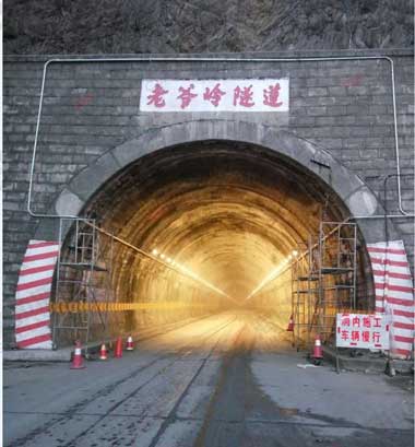 海阁拉斯陕西渭南市老爷岭隧道照明工程.jpg